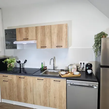 Au Fil De L'eau - Meuble Tourisme 3 Etoiles, Balcon, Spacieux, Confort, Calme アパート *